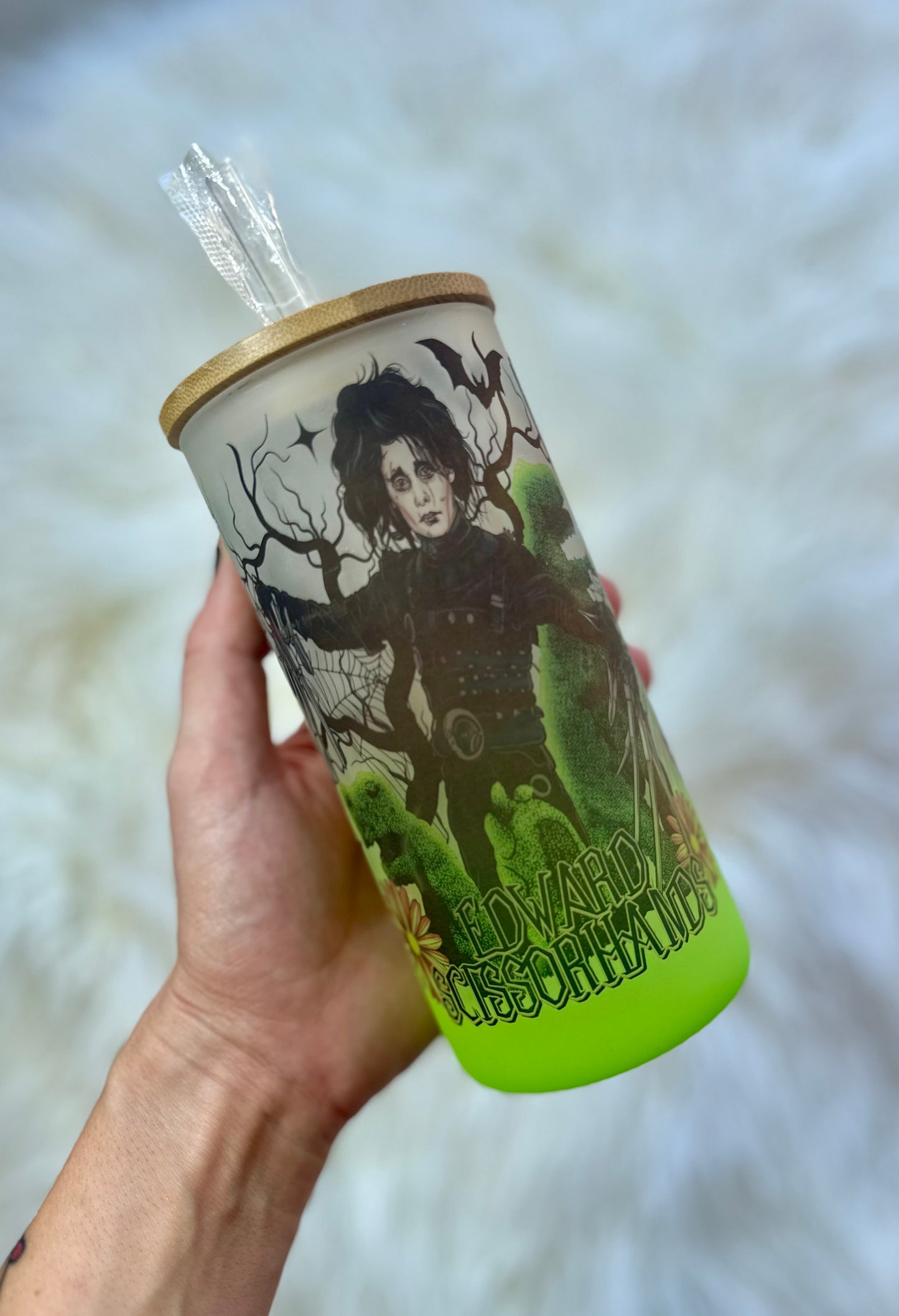 Scissors for Hands - 16 oz Glass